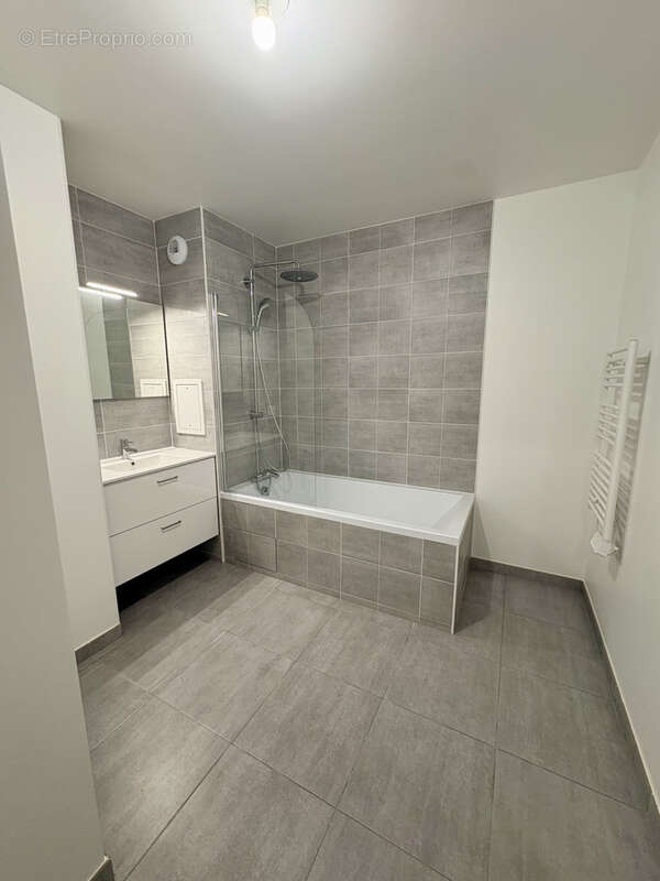 Appartement à BOIS-COLOMBES