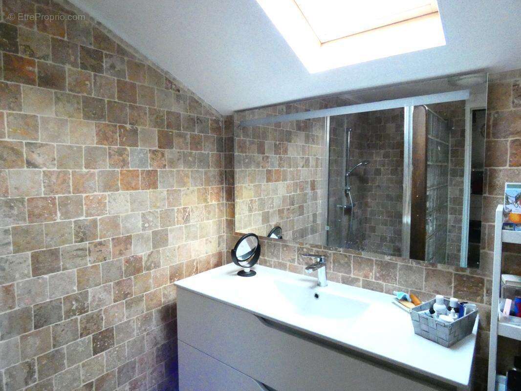 Maison 162 m² à Vaureal  - photo 16