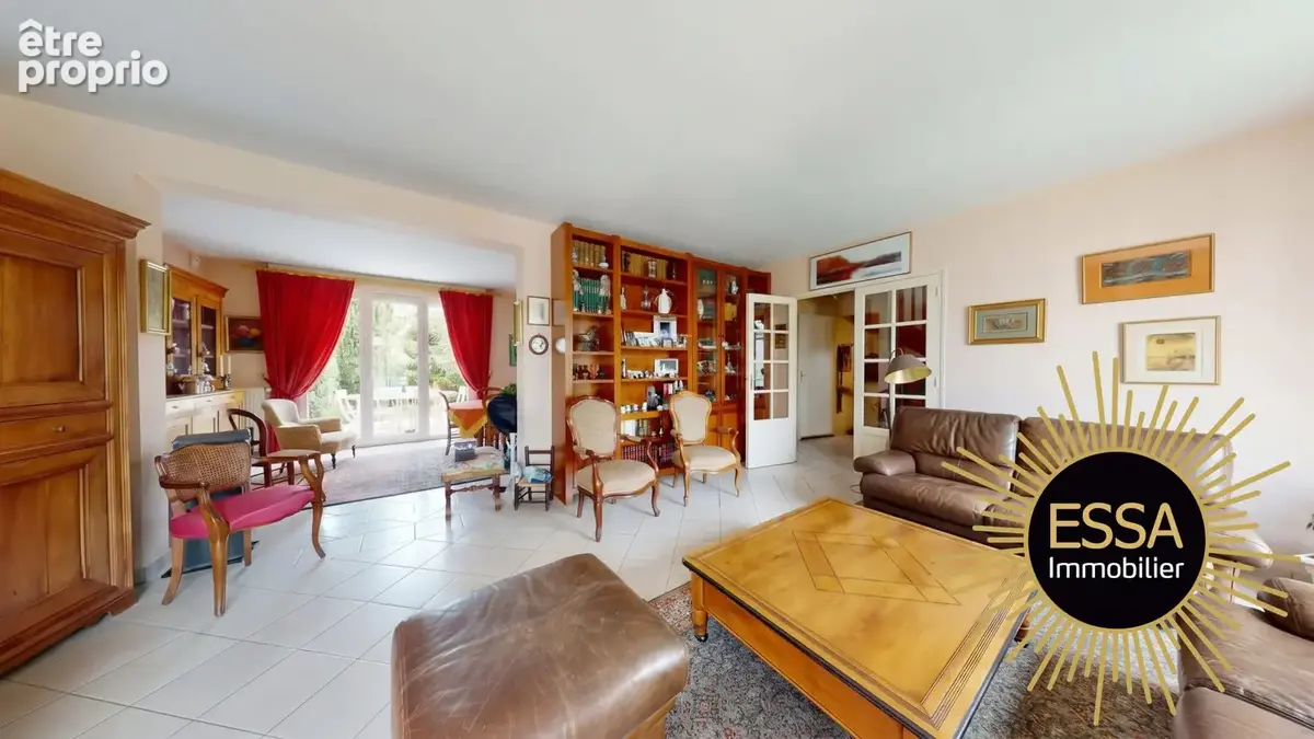Maison 9 pièces 145 m² à vendre à Rocquencourt (78150) - photo 6