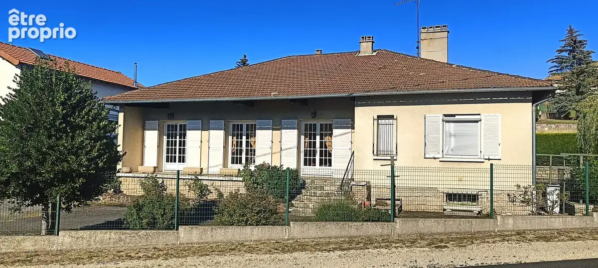 Maison Le Monastier Sur Gazeille 5 pièce(s) 134 m² - photo 1