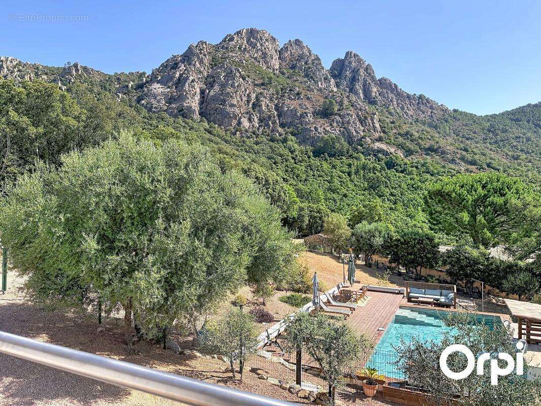 Villa F4 avec F2 indépendant et bureau – Vue mer & montagne - photo 2