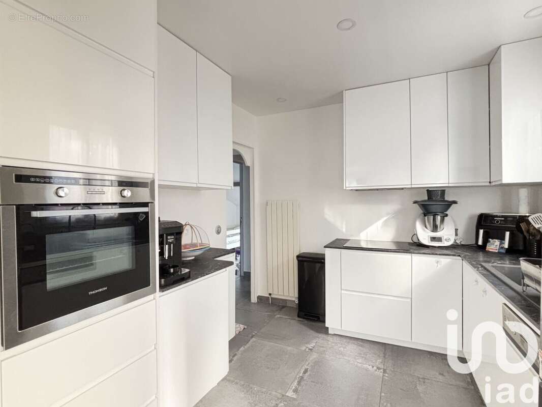 Photo 2 - Maison à VAUJOURS