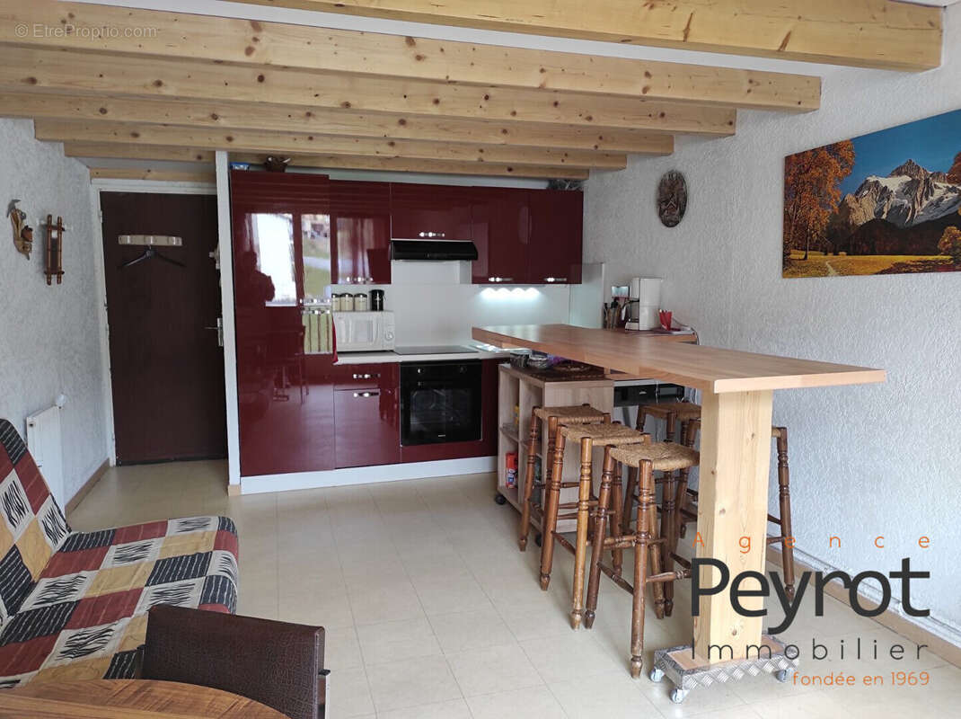 Appartement à LES ANGLES