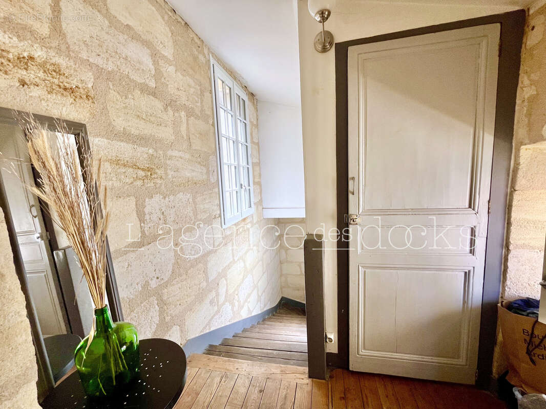 Appartement à BORDEAUX