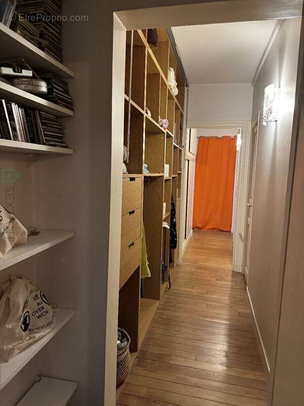 Appartement à VERSAILLES