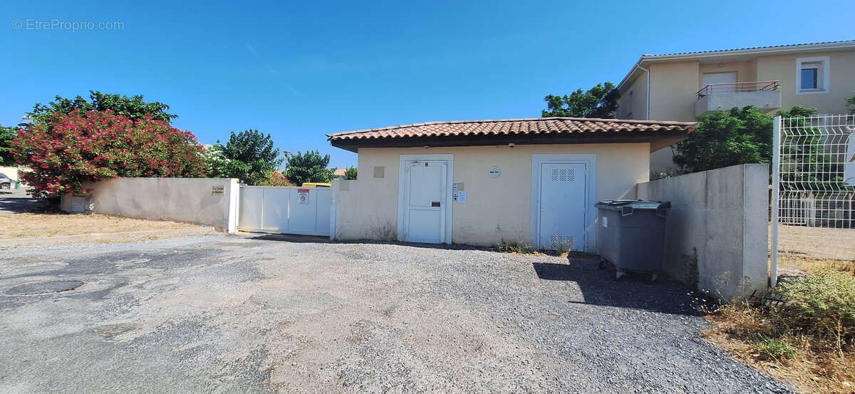 Appartement de type 3 dans une résidence fermée avec piscine - photo 2