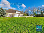 Maison à SAINT-FLORENT-DES-BOIS