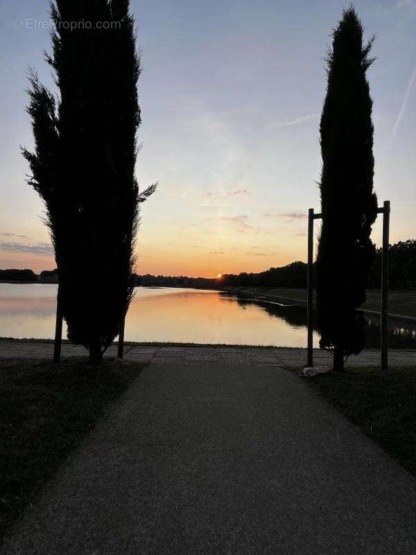 Appartement à VOISINS-LE-BRETONNEUX