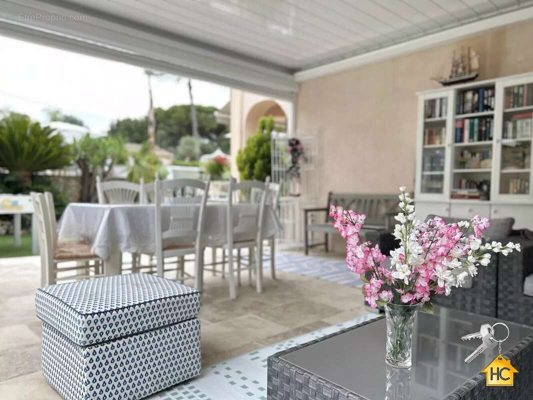 Maison à MOUANS-SARTOUX