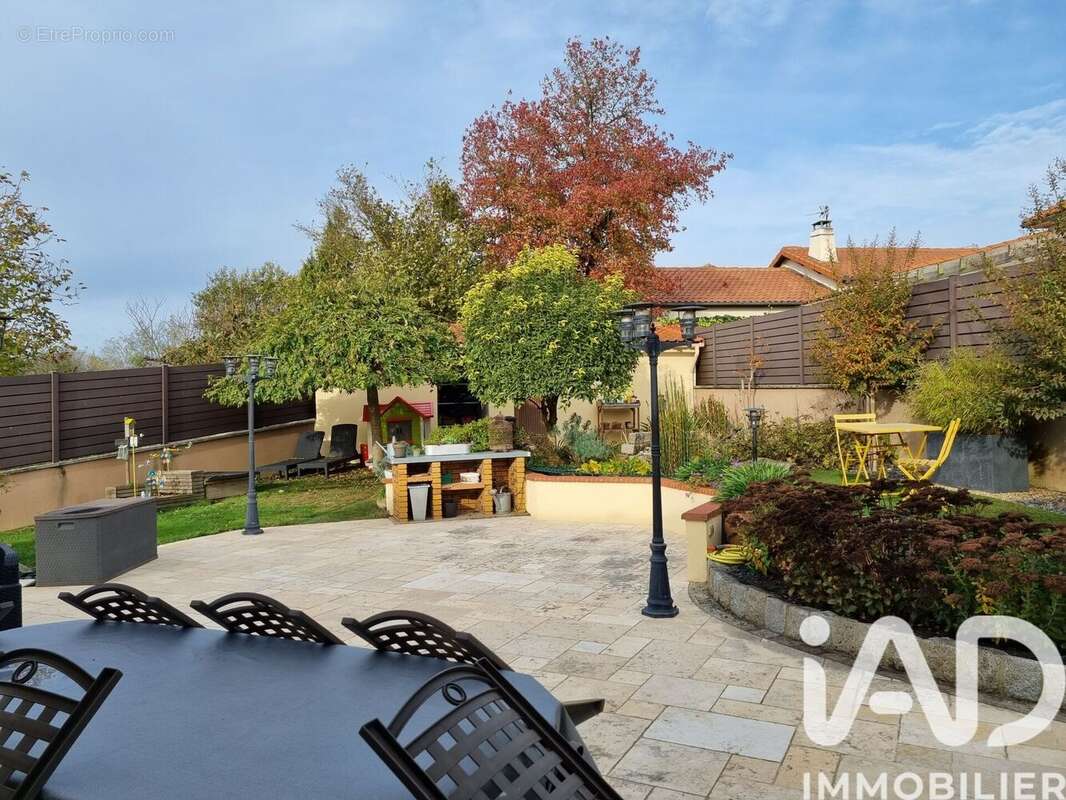 Photo 2 - Maison à TREMENTINES