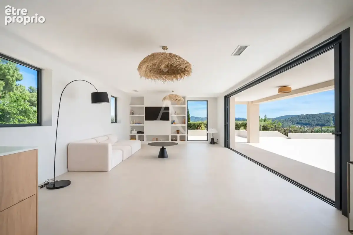 Maison 7 pieces 166 m2 - vue mer - la cadiere d'azur - piscine - jardin - garage - caves - pool house - photo 2