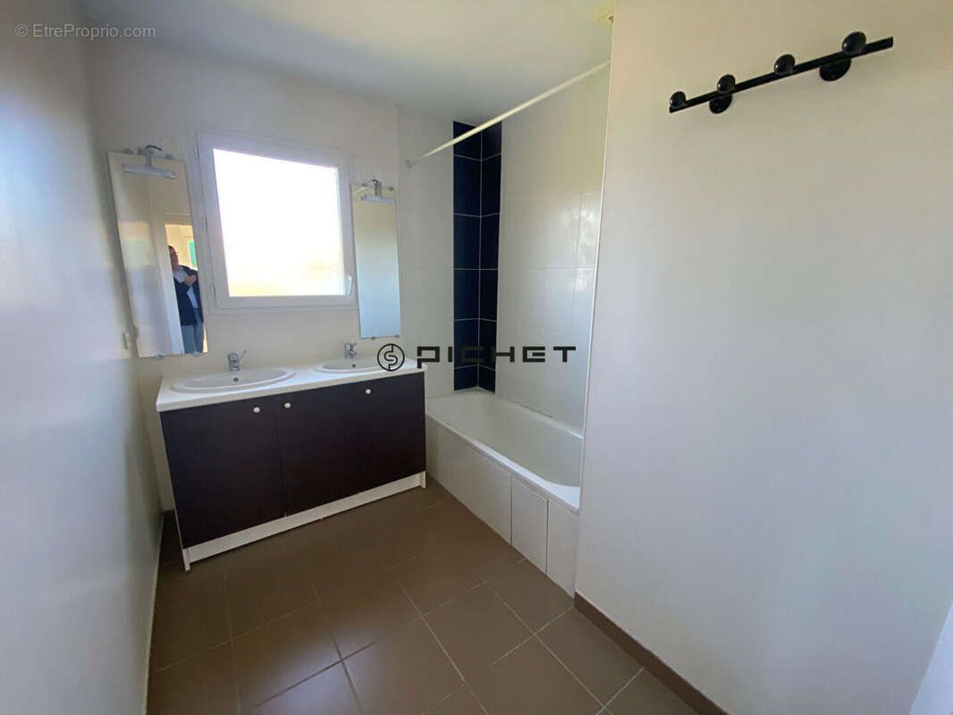 Maison à ARTIGUES-PRES-BORDEAUX