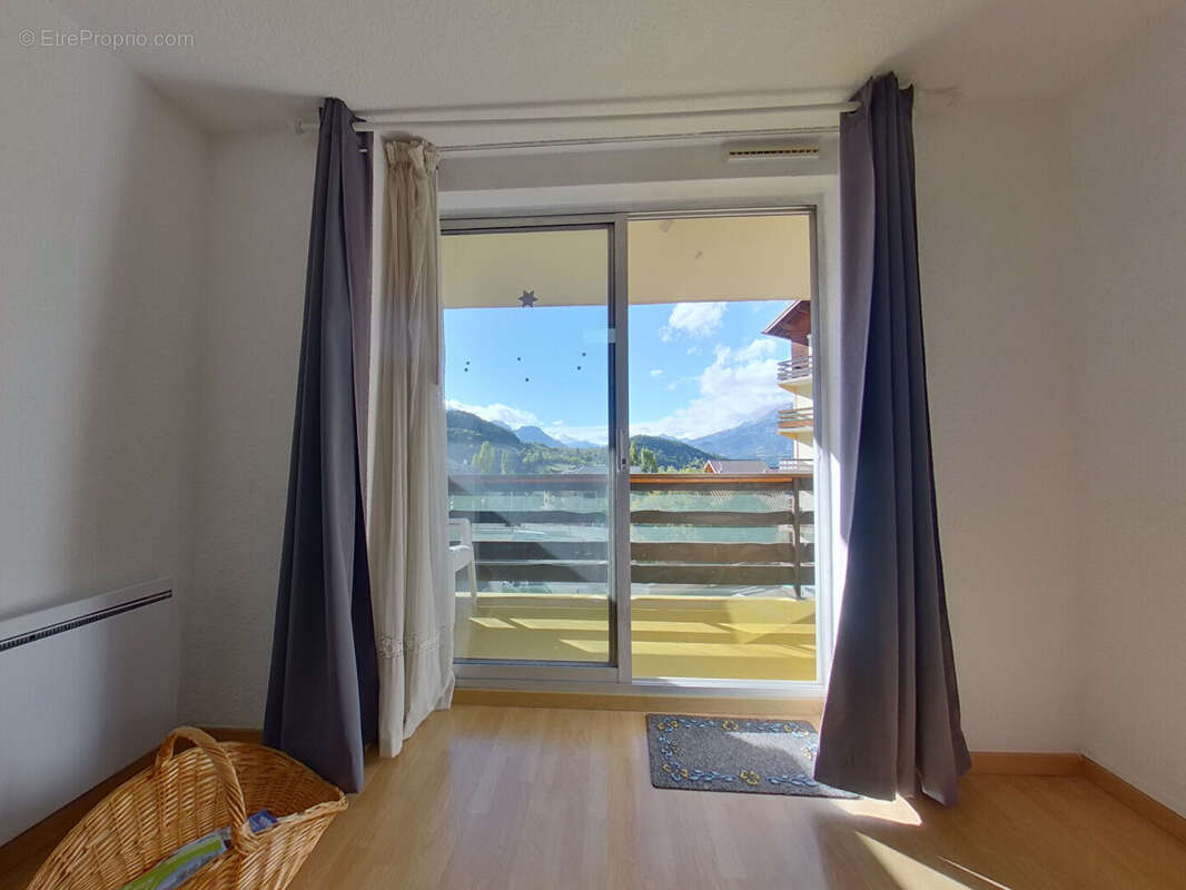 Appartement à LES THUILES