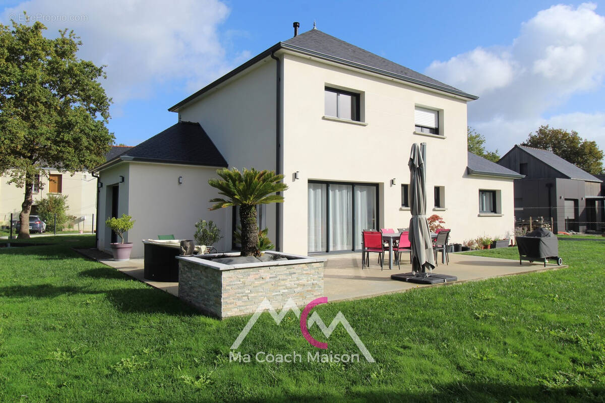 Maison à SAINTE-ANNE-SUR-BRIVET