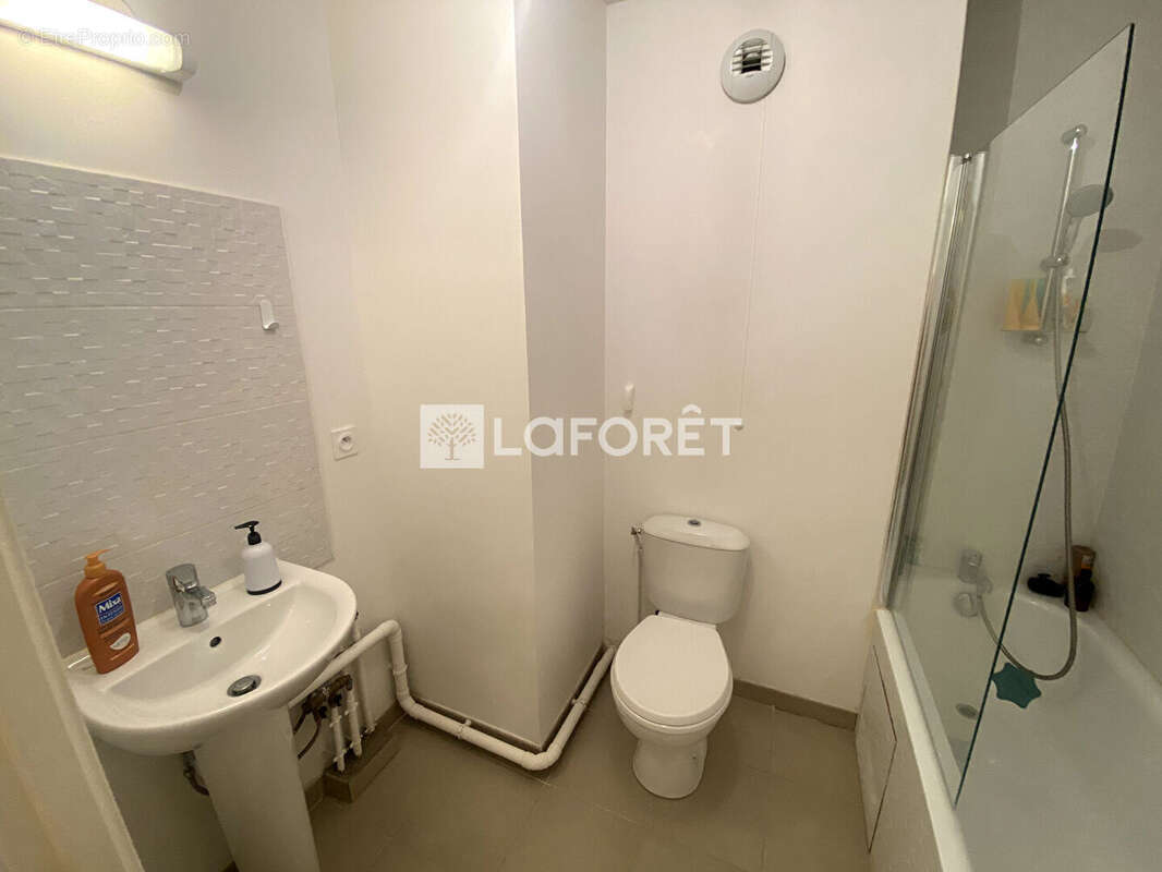 Appartement à LES MUREAUX