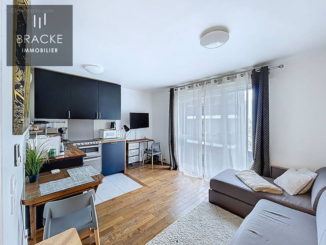 Appartement à COLOMBES