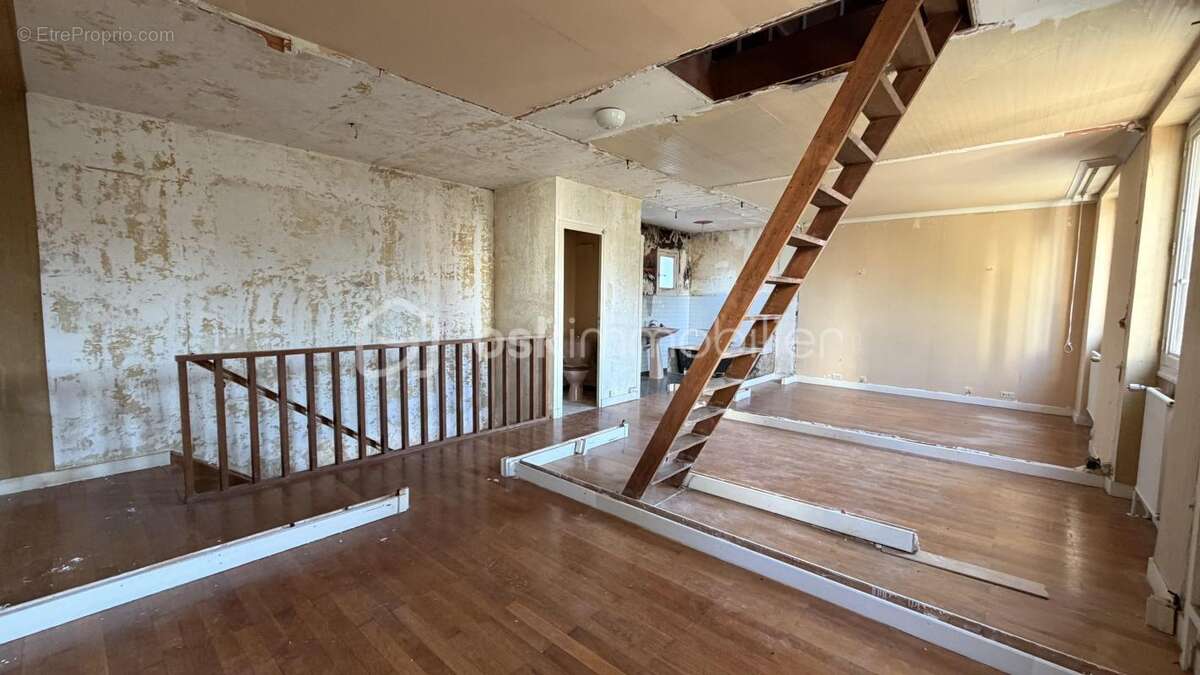 Maison à ROMANS-SUR-ISERE