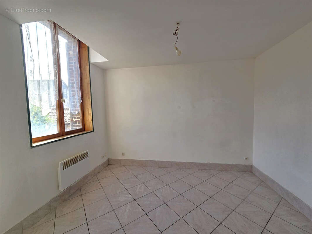 Appartement à TILLIERES-SUR-AVRE