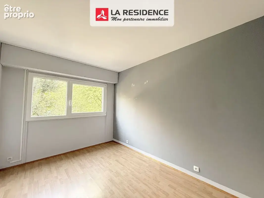 Appartement 4 pièces 79 m² à vendre à Velizy-Villacoublay (78140) - photo 6