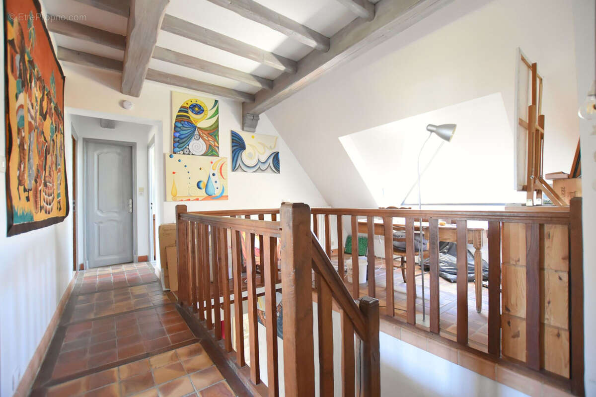 Maison à LES ESSARTS-LE-ROI