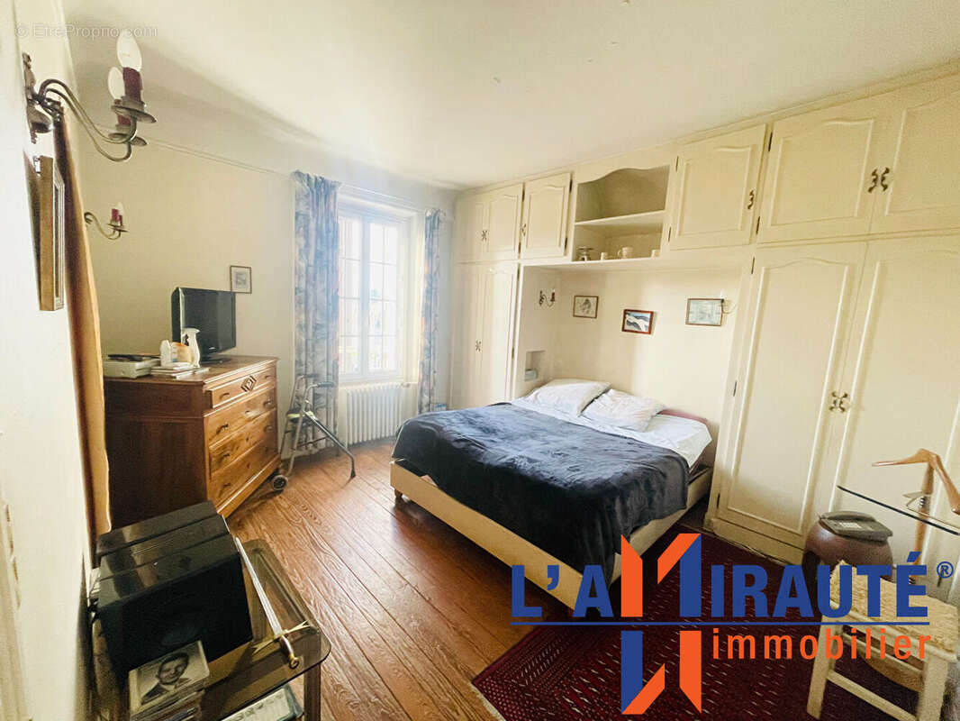 Maison à SARTROUVILLE