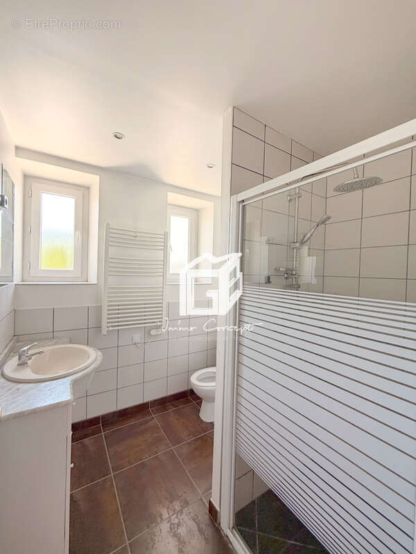 Ensemble immobilier - photo 18