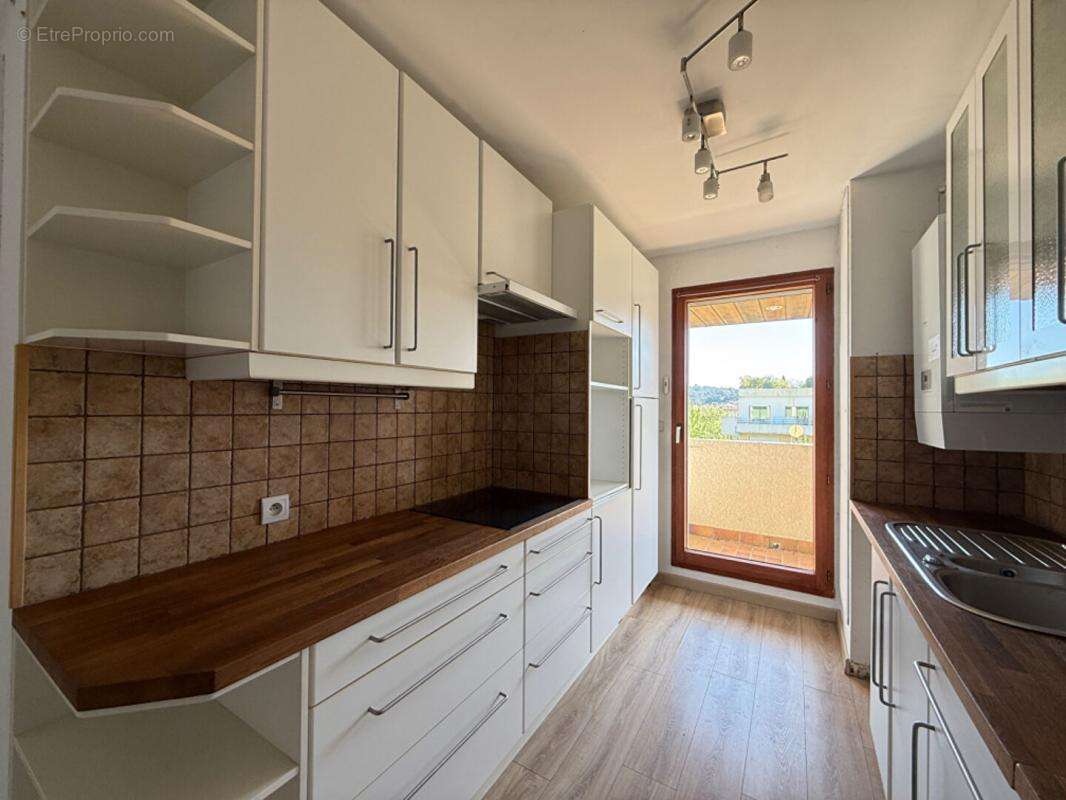 Appartement à HYERES