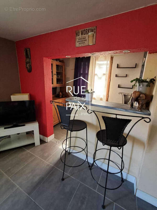 Maison à THURE