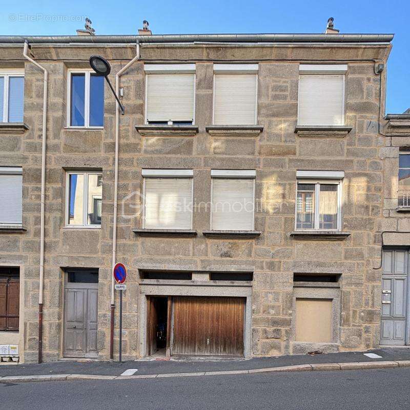 Appartement à SAINT-ETIENNE