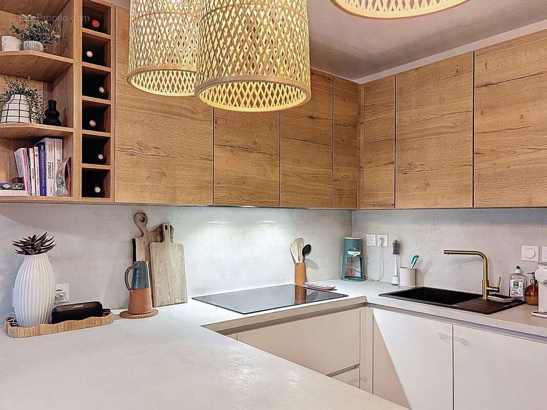 Appartement à LA CROIX-VALMER