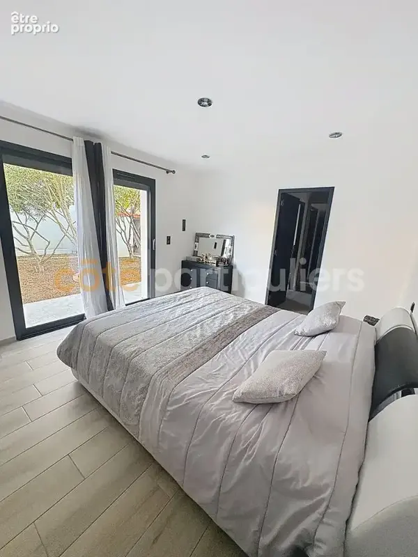 Exclusivité : Périgny, 190 m² de lumière et d'espace aux portes de La Rochelle - photo 3