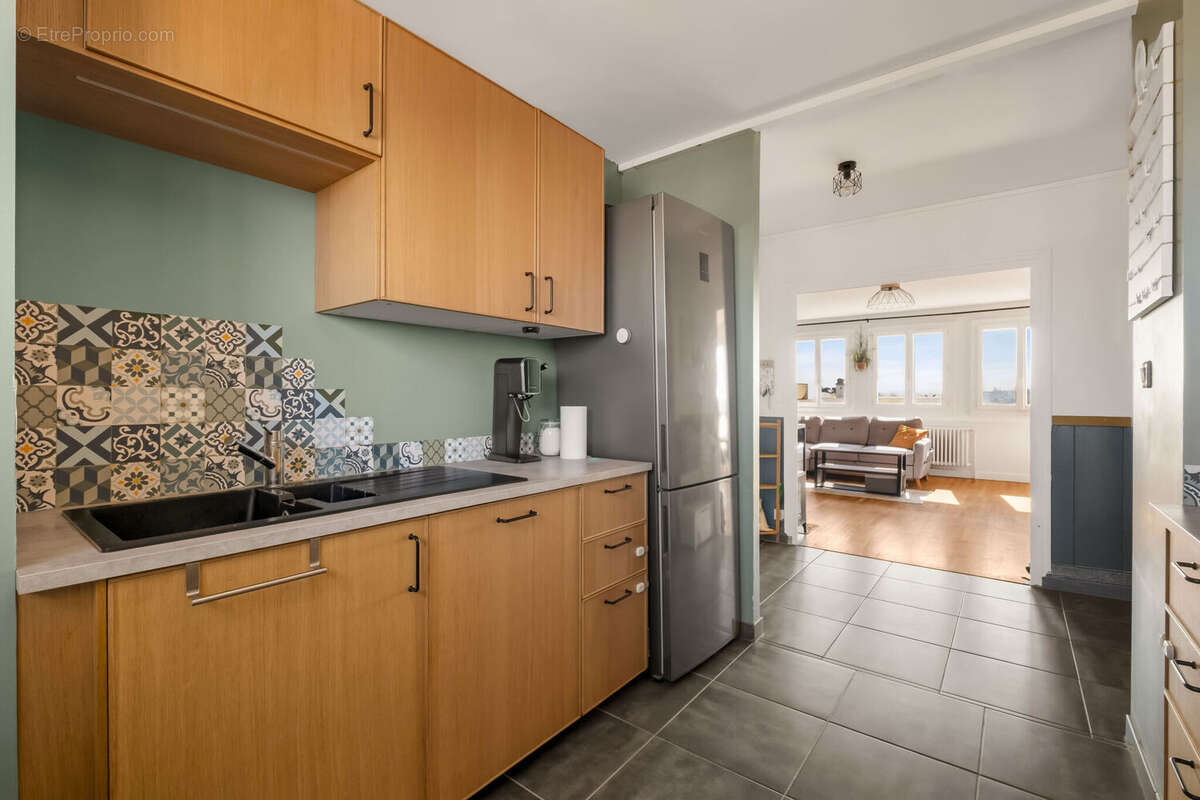 Photo 6 - Appartement à MEYZIEU