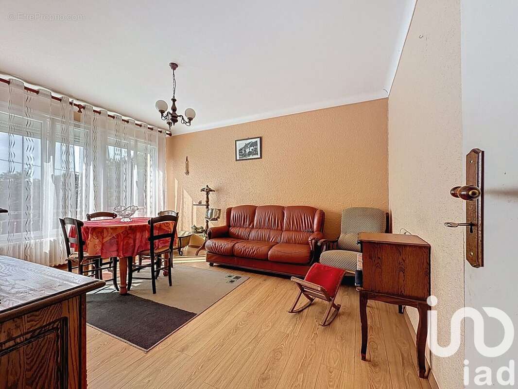 Photo 5 - Maison à LA CHAPELLE-LAUNAY