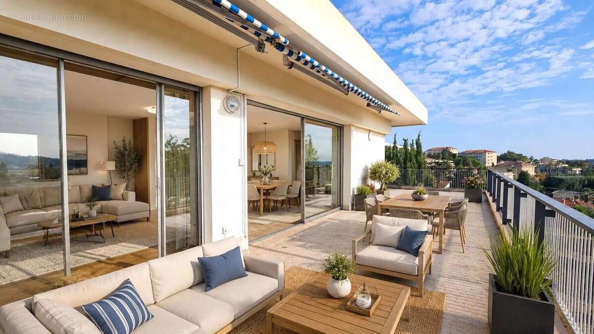 Appartement à NICE