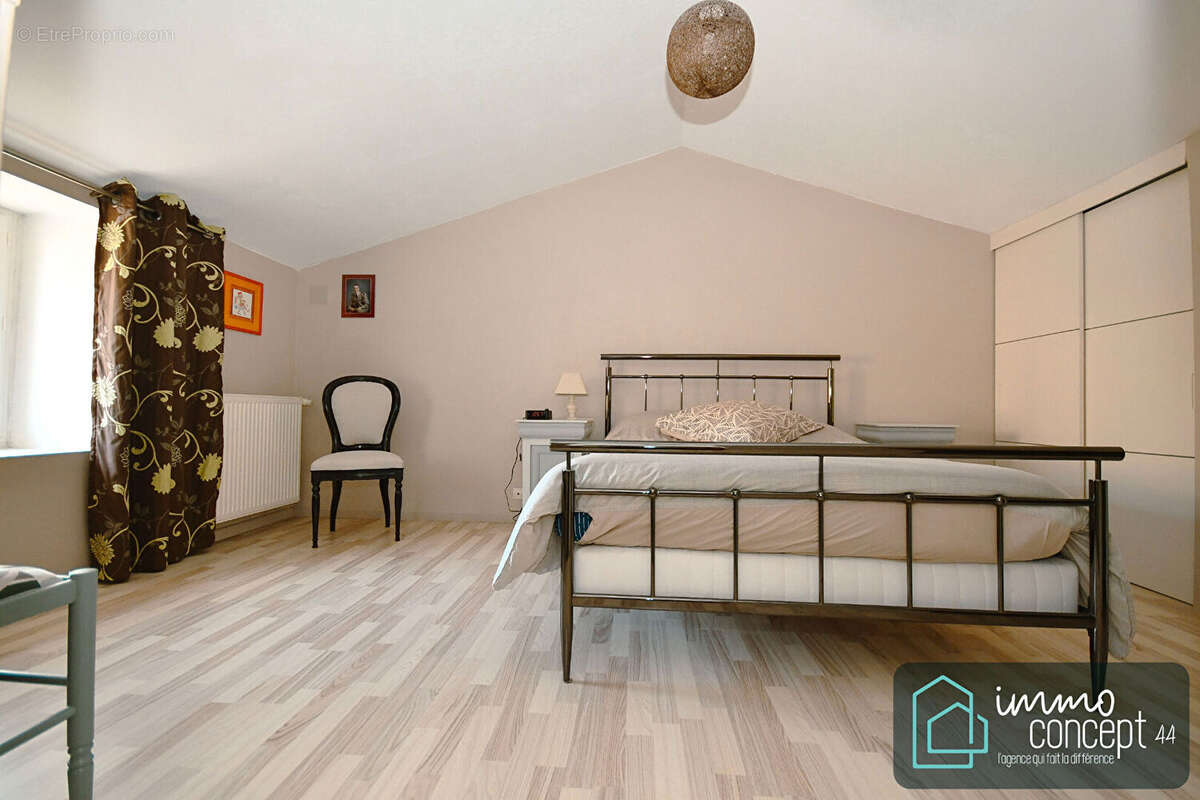 Maison à LA MONTAGNE