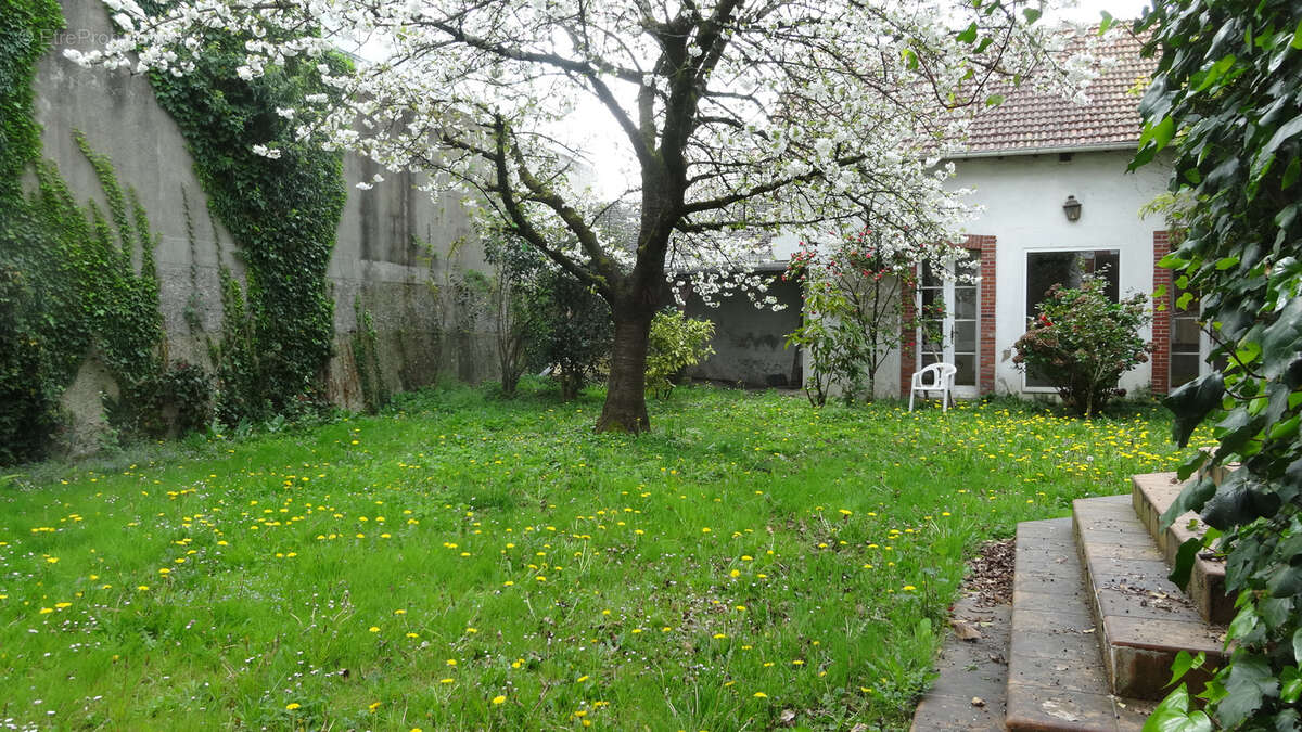 Maison à TARBES