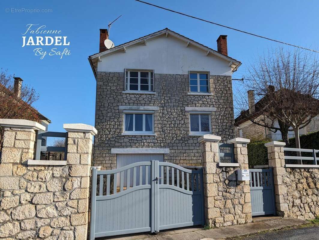 Maison 162 m² à Souillac  - photo 4