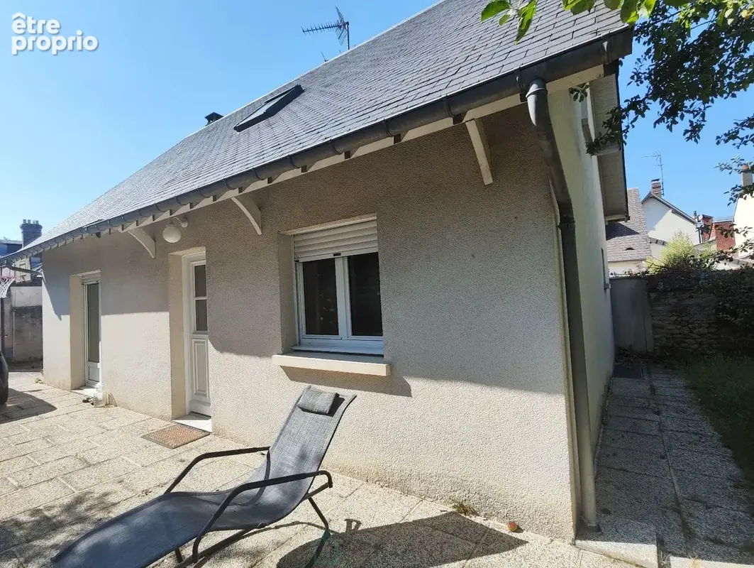 En ville, au calme, maison 3 chambres avec jardin clos - photo 2
