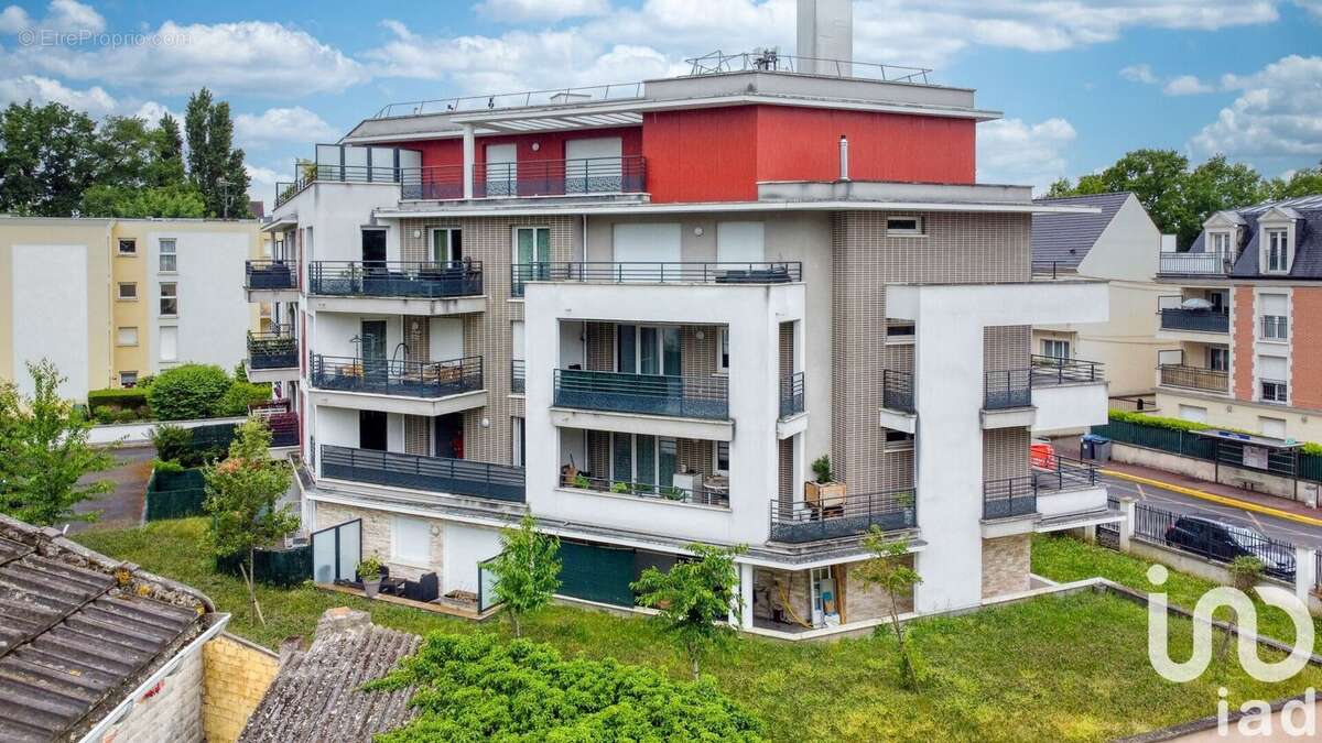 Photo 2 - Appartement à LIVRY-GARGAN