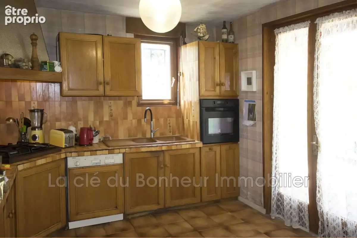 Maison 196 m² à Valensole  - photo 7