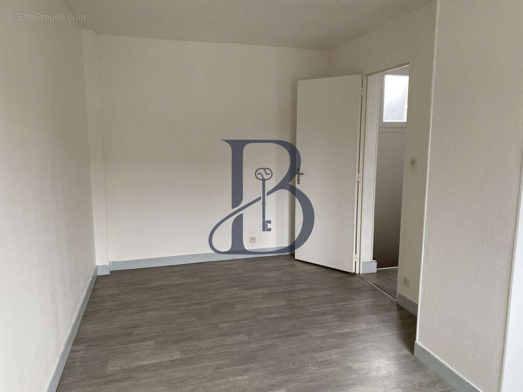 Maison à BEAUCHAMPS