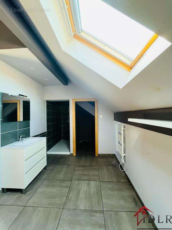 Maison à MAGNY-VERNOIS