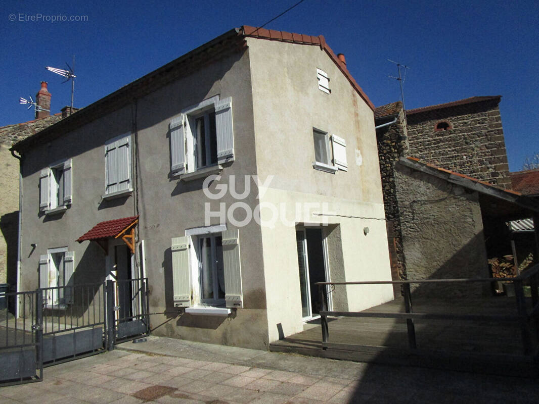 Maison à MAZEYRAT-D'ALLIER