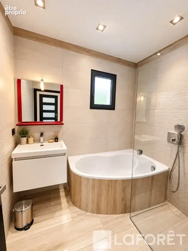 Fréjus  tour de mare  villa de prestige de 250 m² - photo 16