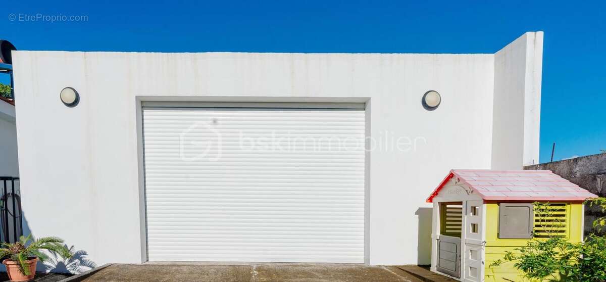 À vendre - Maison à Saint-Anne - photo 3