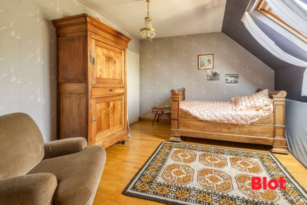 Maison 145 m² à Saint-Herblain  - photo 7