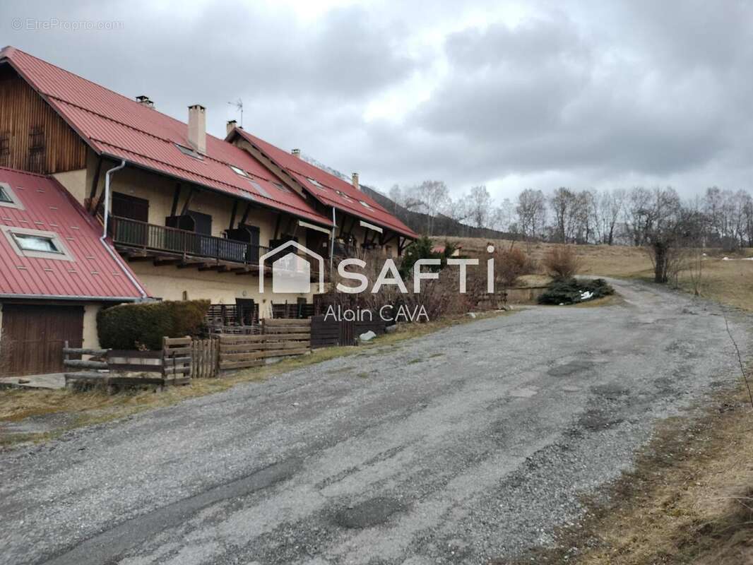 Photo 2 - Appartement à SEYNE