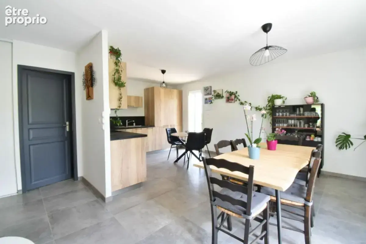 Exclusivité / Très beau plain pied / Cadre de vie agréable / 63160 Billom - photo 11