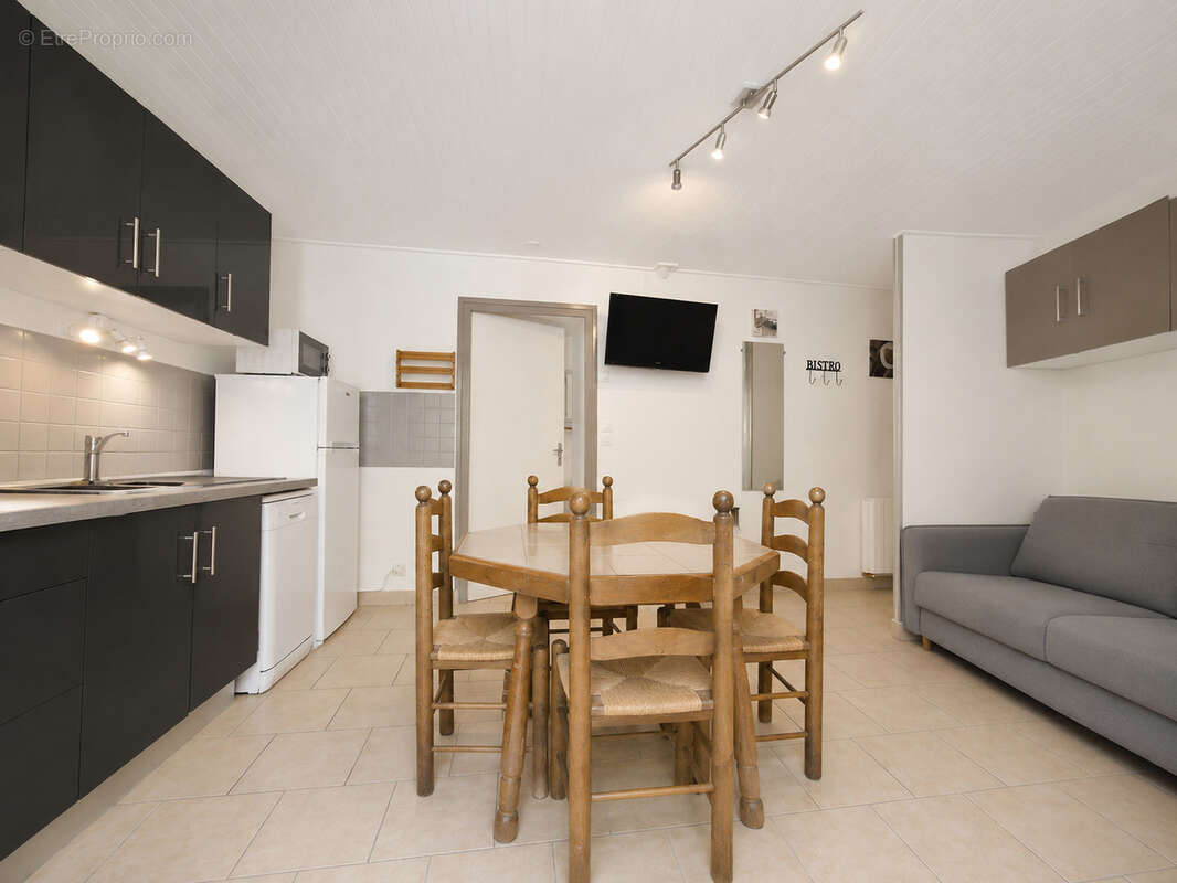 Appartement 2 pieces 35m2 au centre Brides-les-Bains - photo 3