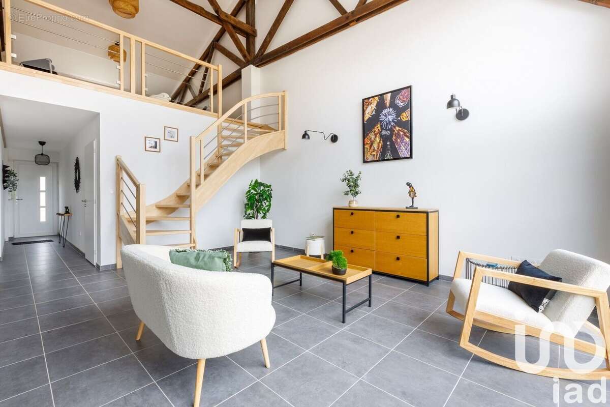 Photo 4 - Maison à RAINNEVILLE